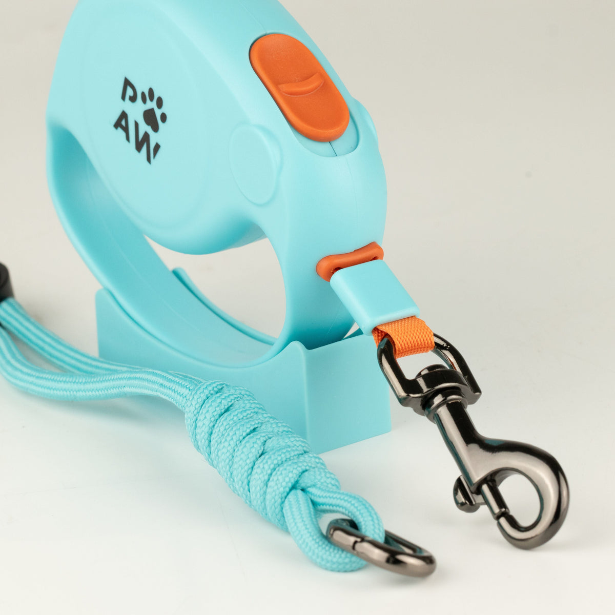 PAW Designer Retractable Pet Leads