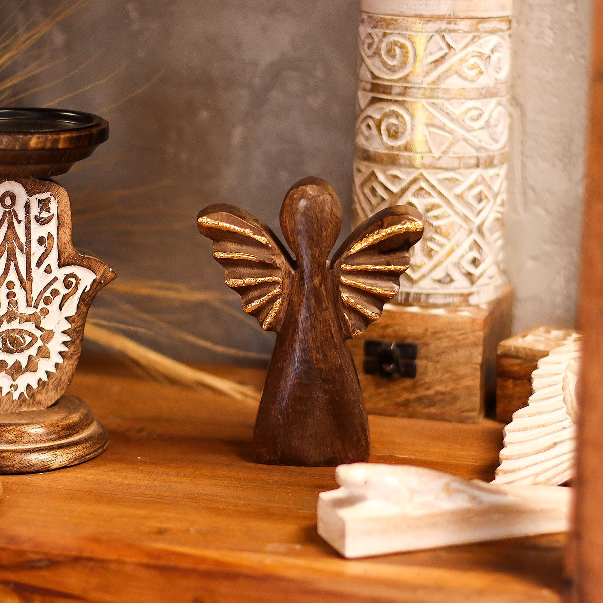 Medium Mango Wood Angel - Gold Decor (16cm)