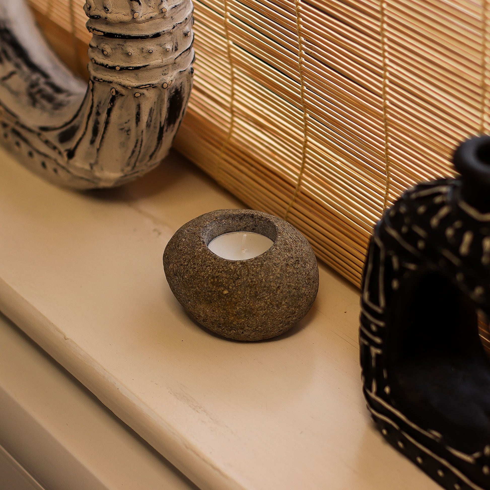 Natural Riverstone Candle Holder - Single Tealight