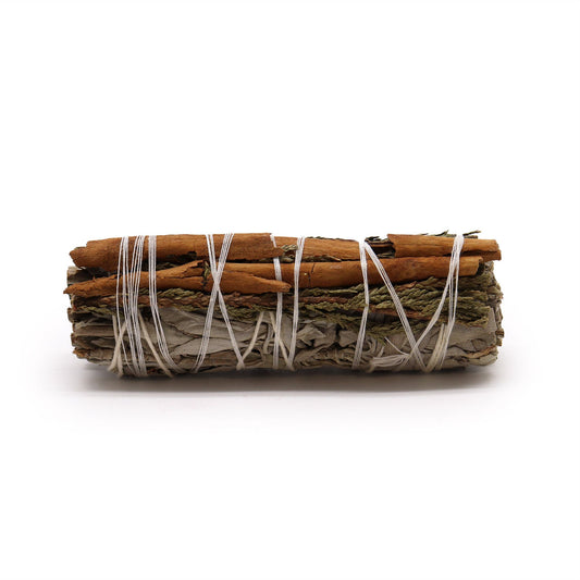 White Sage, Cedar & Cinnamon Smudge Stick 10cm