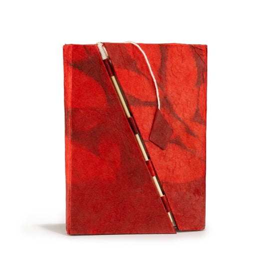 Lokta Bold Floral Bamboo Lock Notebook – Medium (15x12cm) – 45 Leaves – Ruby
