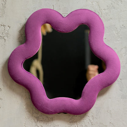 Soft Squiggly Mirror – Star – Mauve (33x31x2.3cm)