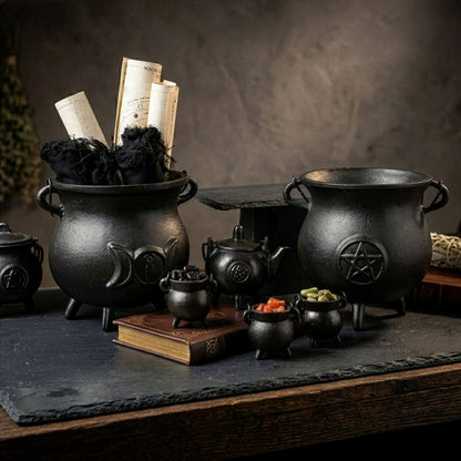 Extra Huge Cast Iron Cauldron with Triple Moon 23x18cm