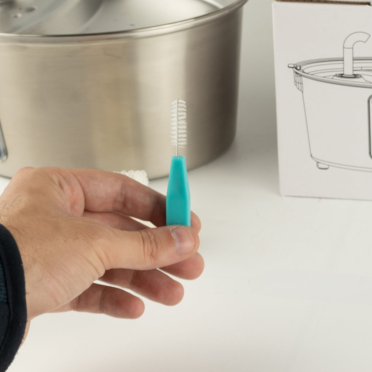 PAW Food Bowls - Electric Water Fountain 2.5 Liter - USB - Stainless Steal (304)