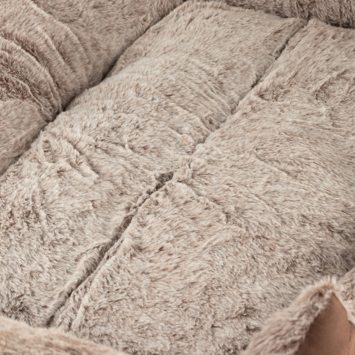 PAW Bed – Small Plush Teddy Brown – 60 × 45 × 17cm