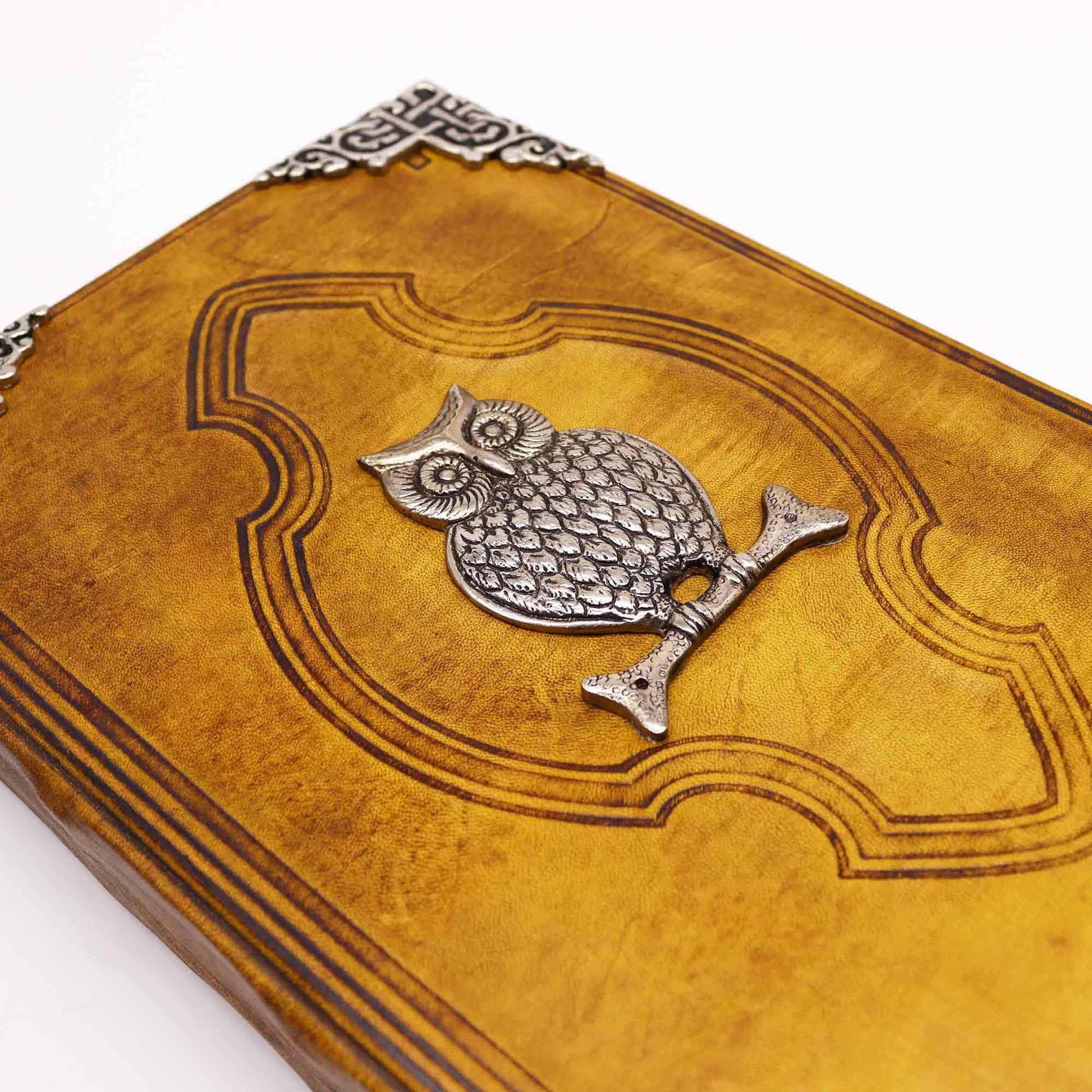 Hefty Coffee Tan Book - Zinc Owl Decor - 200 Deckle Edges Pages - 26x18cm