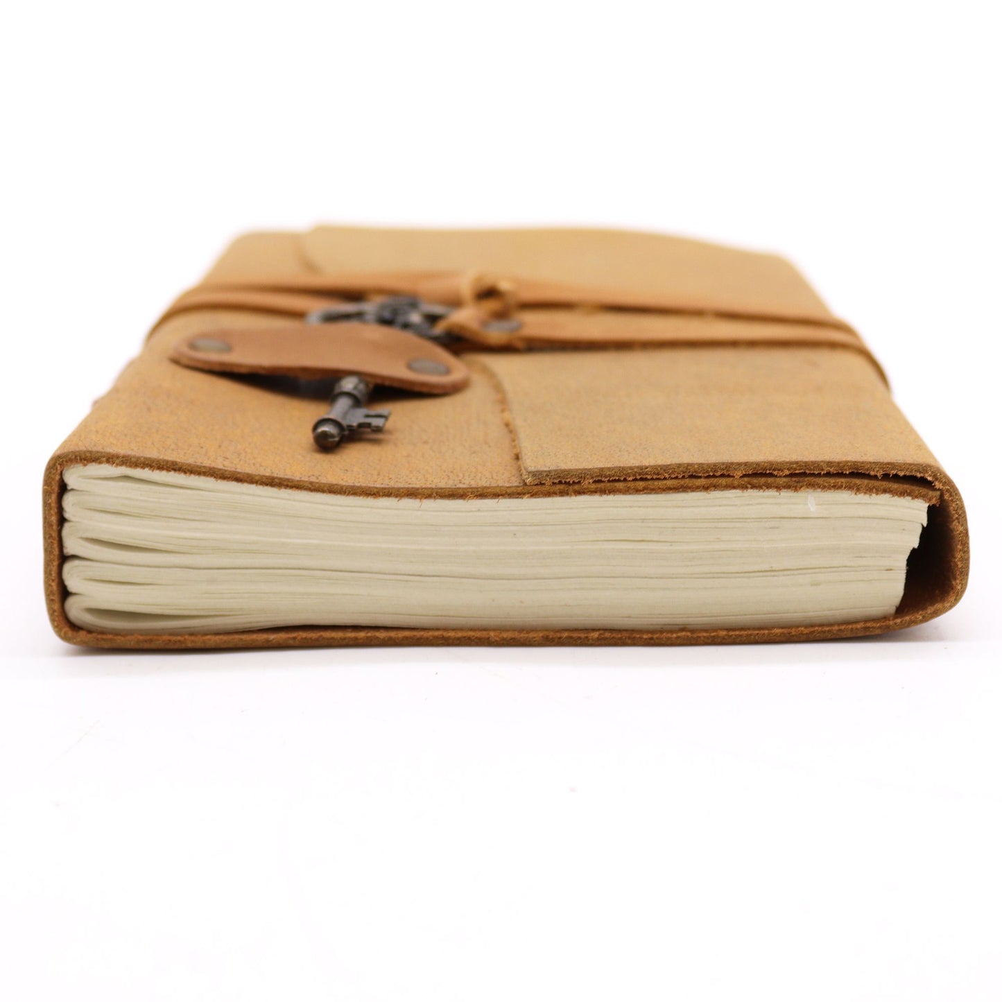 Oiled Tan Leather & Key - 200 pages - 18x13cm